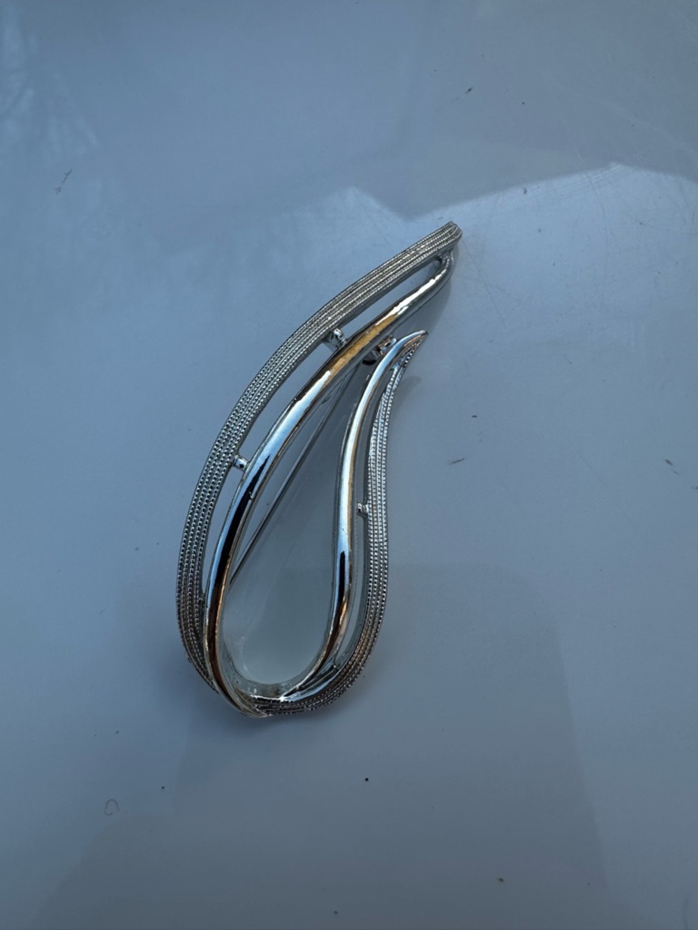 Vintage Sarah Coventry Silver Tone Abstract Leaf Brooch Modernist Pin - Picture 3 of 8